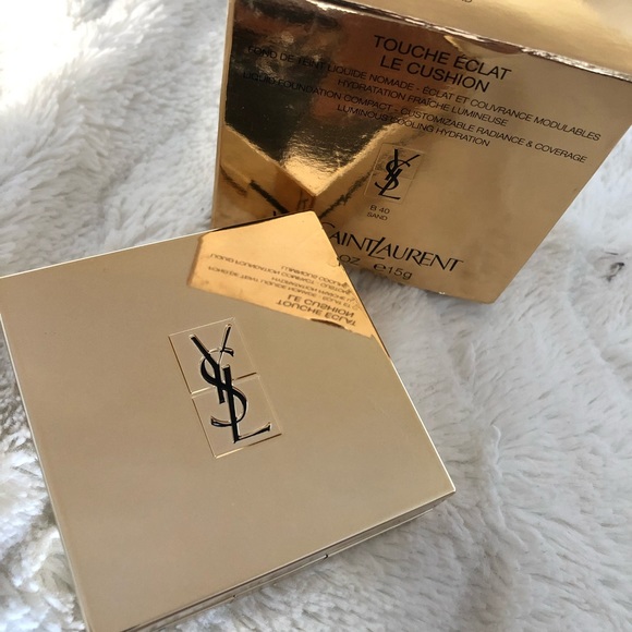 touche éclat cushion compact foundation